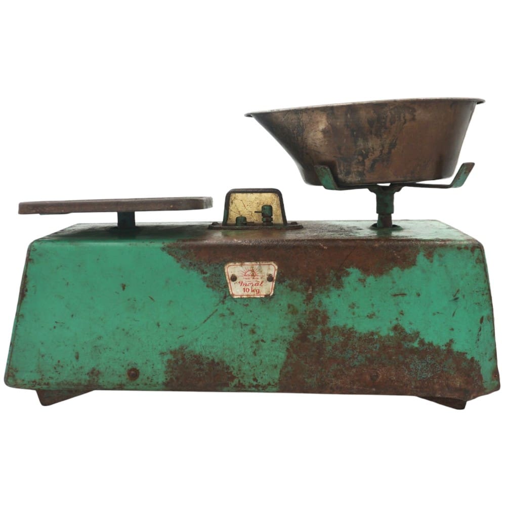 Vintage Kitchen Scale Green image 1