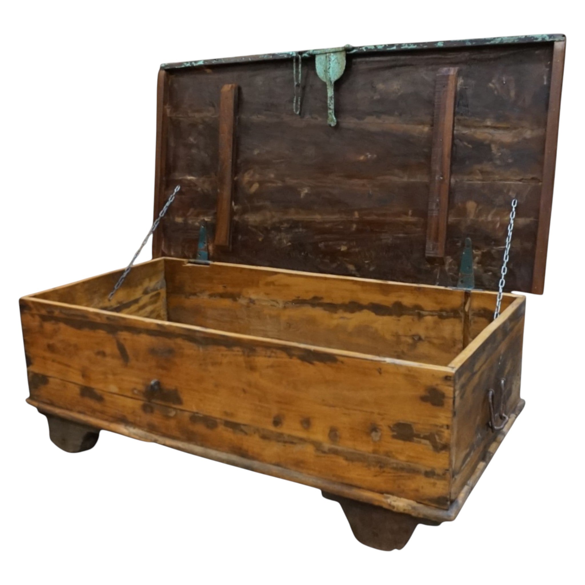 Handcrafted Large Reclaimed Wood Trunk Coffee Table | Storage & Wooden Wheels