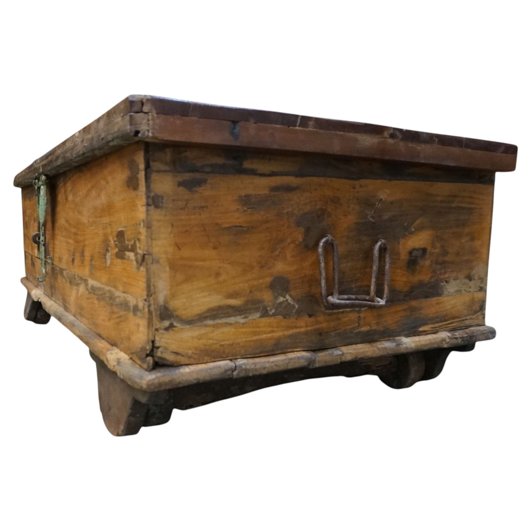 Handcrafted Large Reclaimed Wood Trunk Coffee Table | Storage & Wooden Wheels