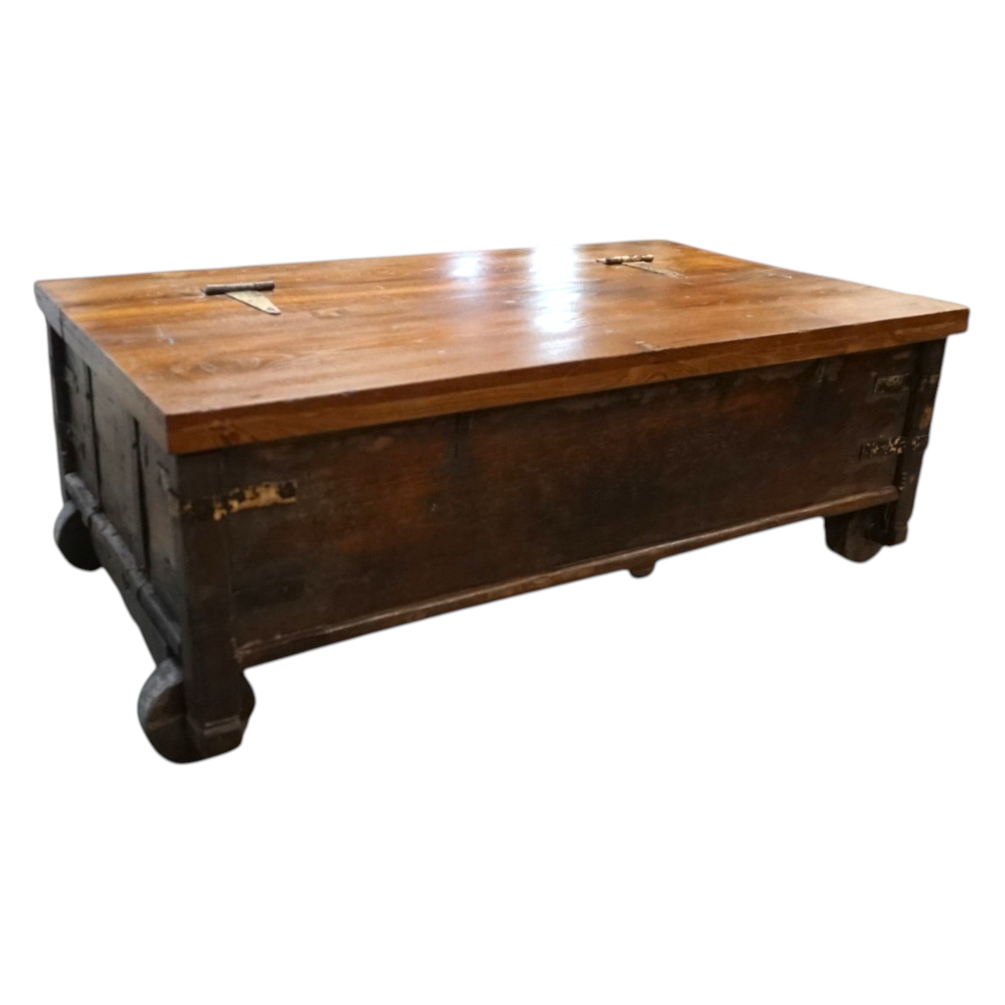Handcrafted Large Reclaimed Wood Trunk Coffee Table | Storage & Wooden Wheels