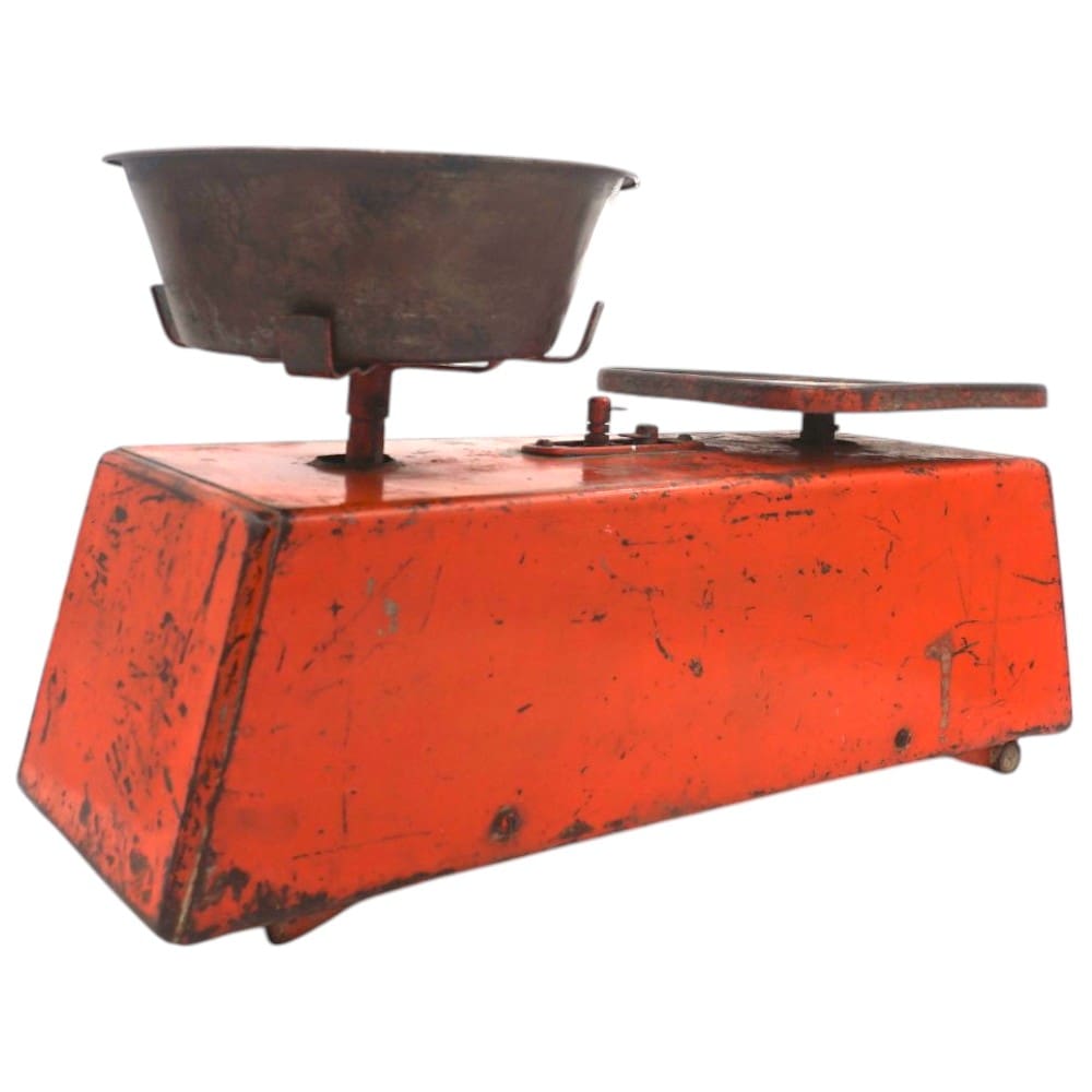 Vintage Kitchen Scale Red image 4