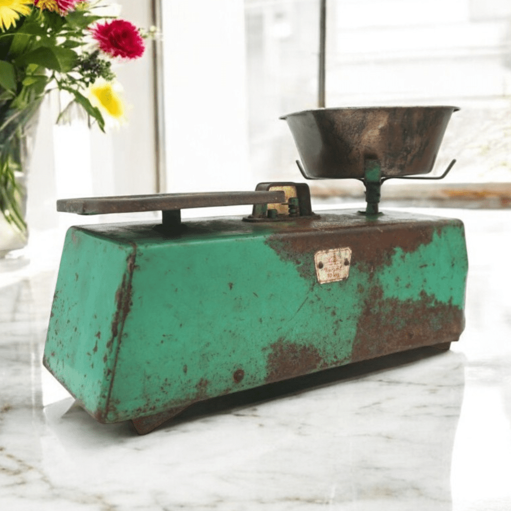 Vintage Kitchen Scale Green image 0