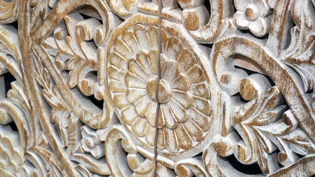 Natural Wood Vanity Gorgeous Hand-carved Detail Timeless Style image 11