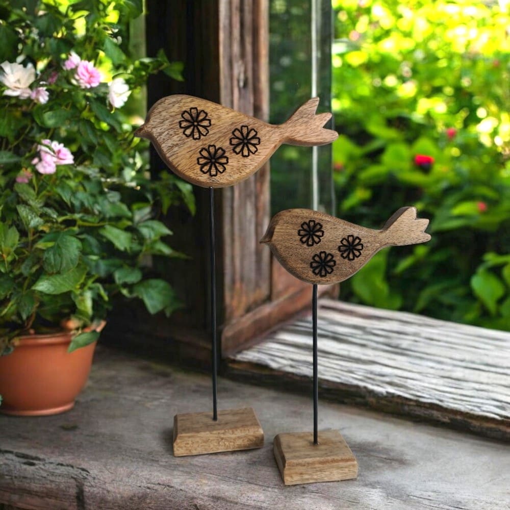 Hand-crafted Set of Two Decorative Birds image 0