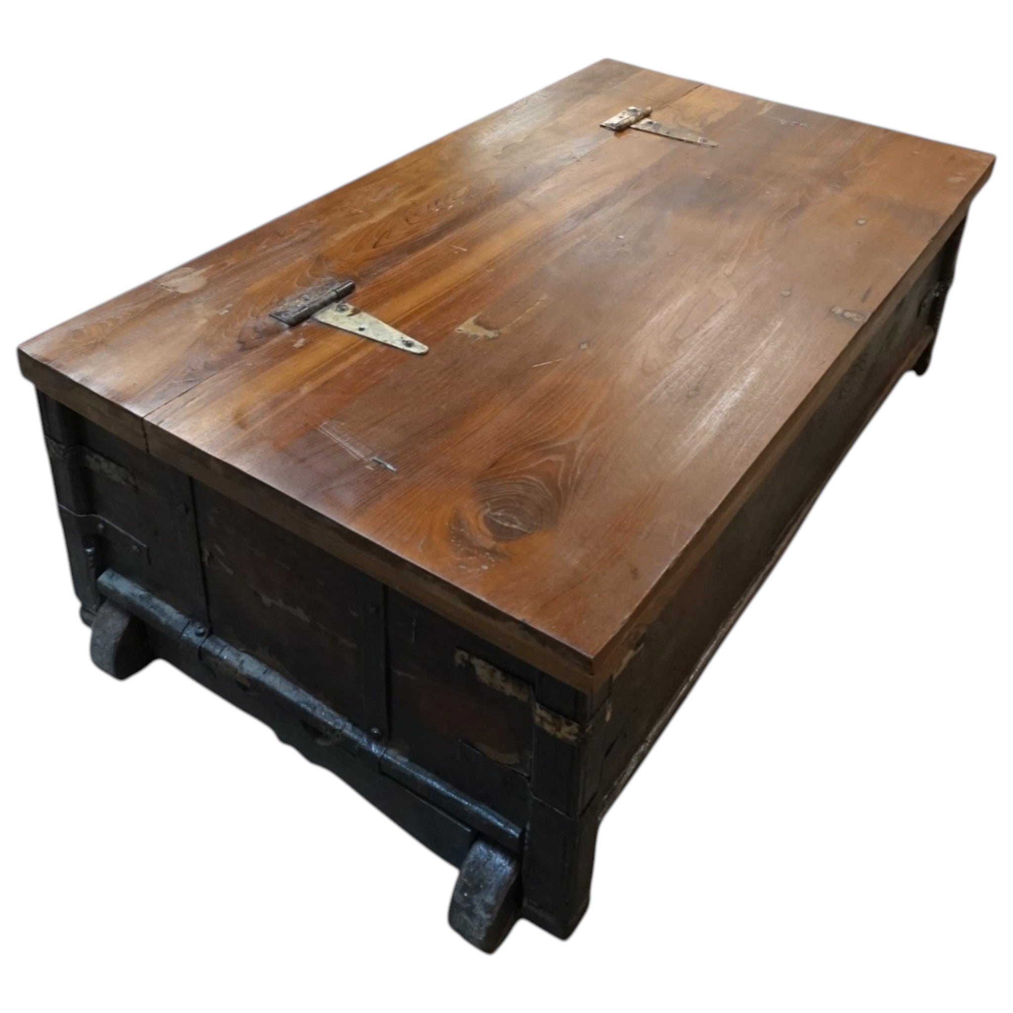 Handcrafted Large Reclaimed Wood Trunk Coffee Table | Storage & Wooden Wheels