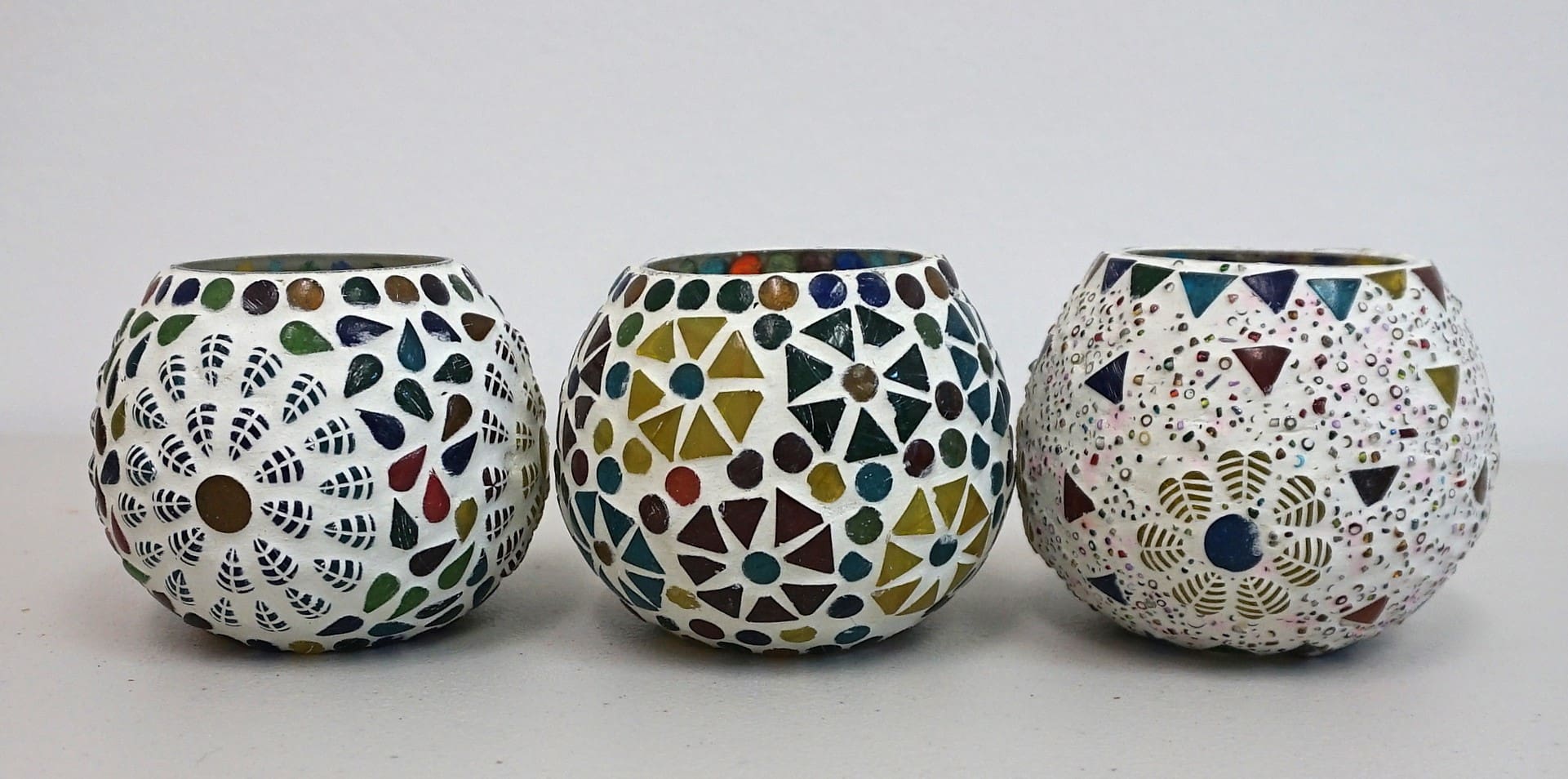 3.5 Inch Multicolor Round Mosaic Glass Candle Holder Set of 3 image 2