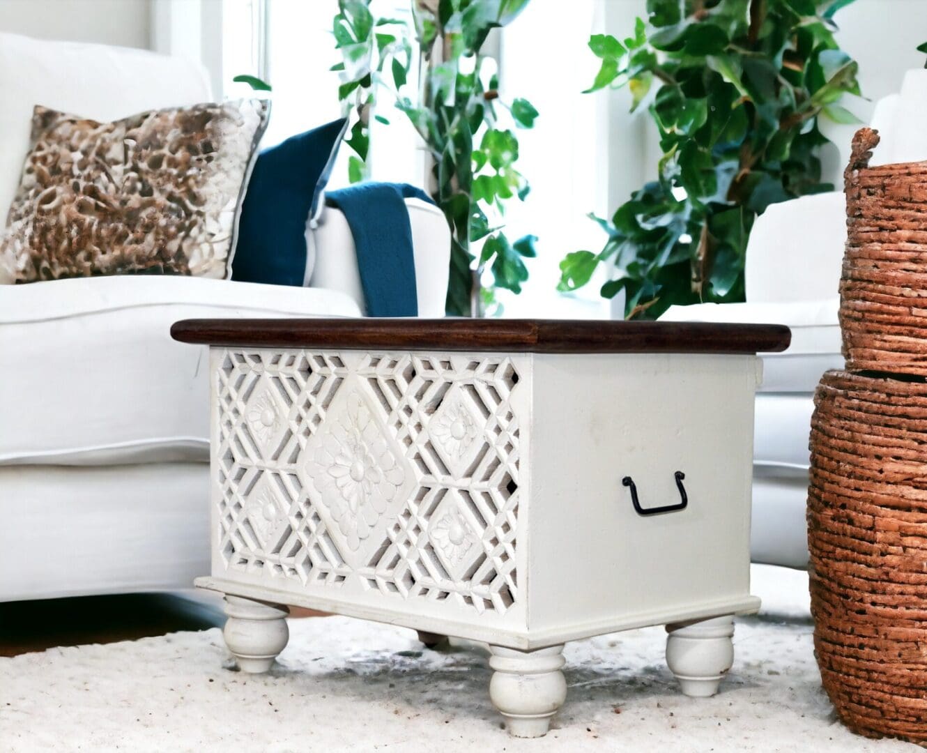 Small Hand-carved Geometric Trunk image 0
