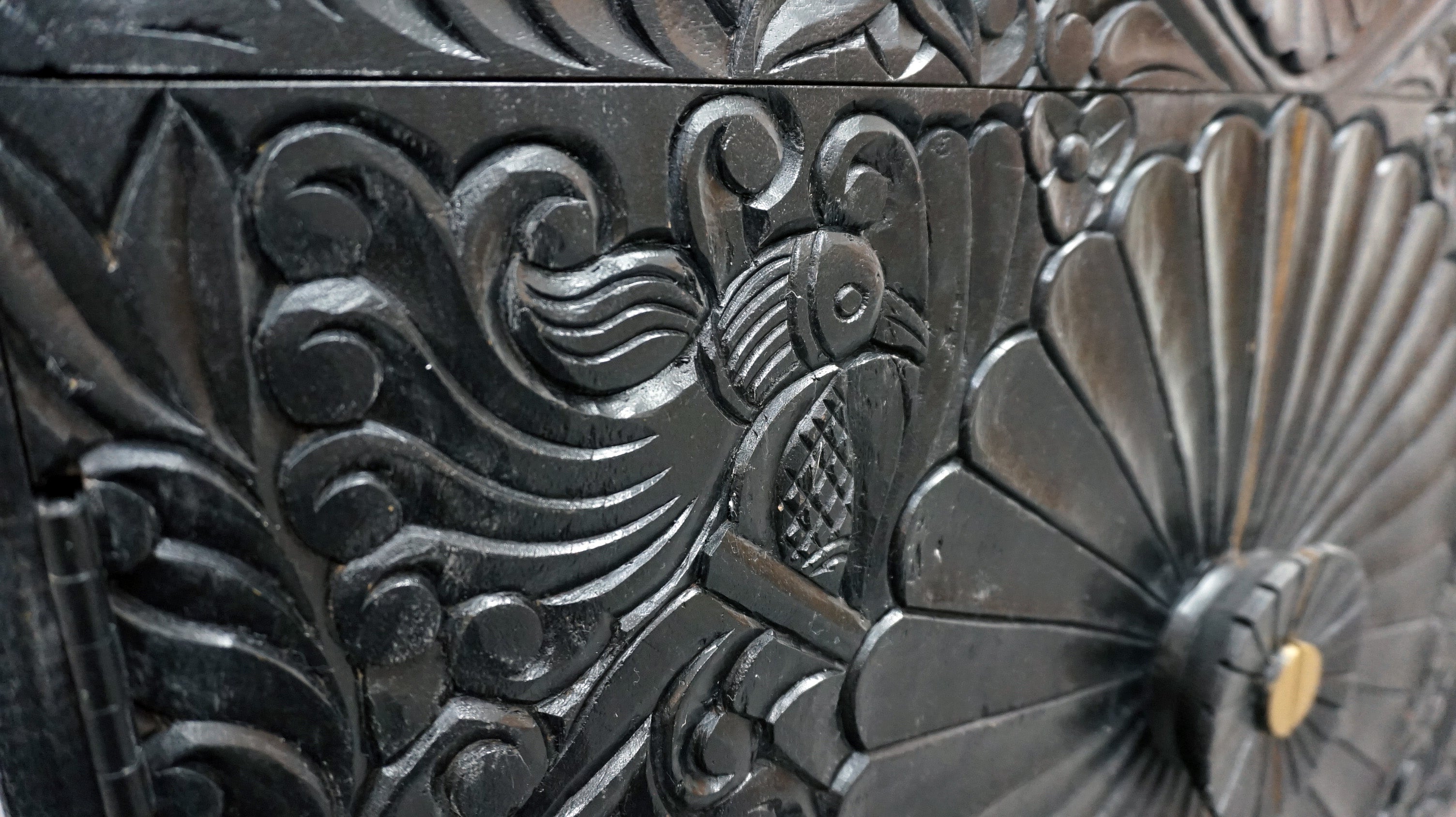 Black Bathroom Vanity Hand-Carved with Marble Top and Basin