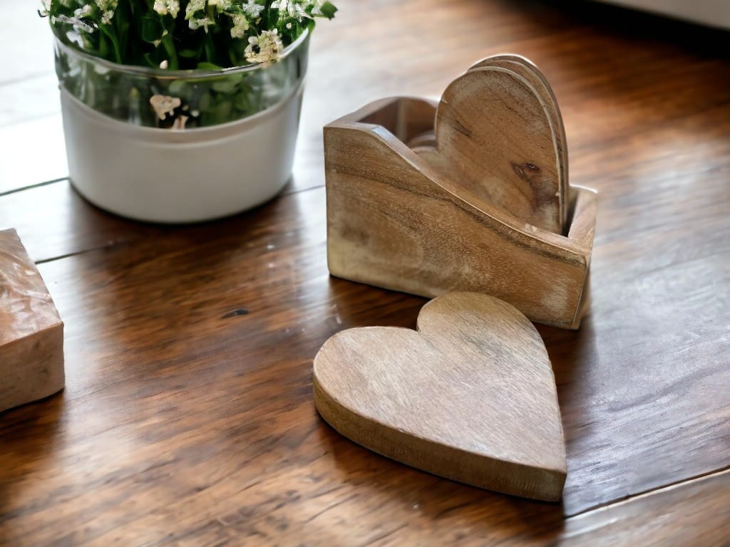 Coaster Set of 4 with Holder Adorable Heart Shaped Coasters image 0