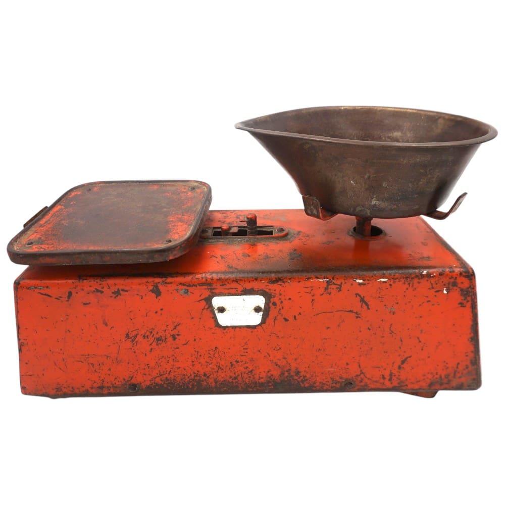 Vintage Kitchen Scale Red image 1